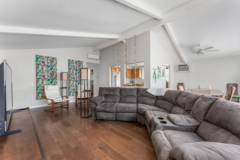 Posezení v ubytování Longmont board games, beds, and boats - 4BR