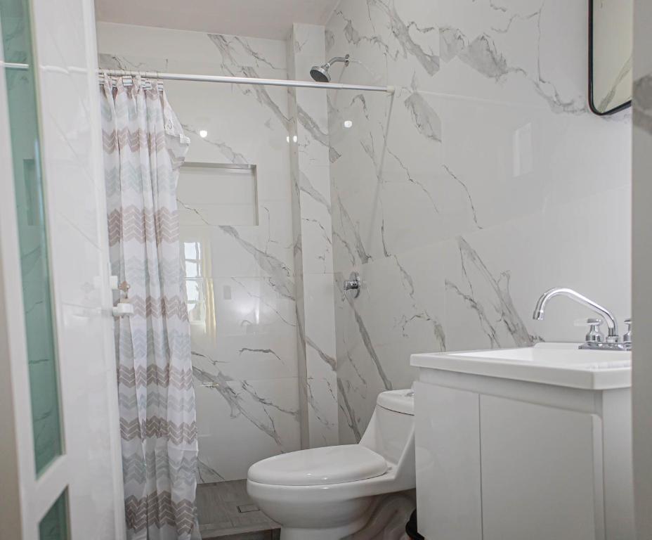 Ένα μπάνιο στο Estancia Buenavista Departamento 4