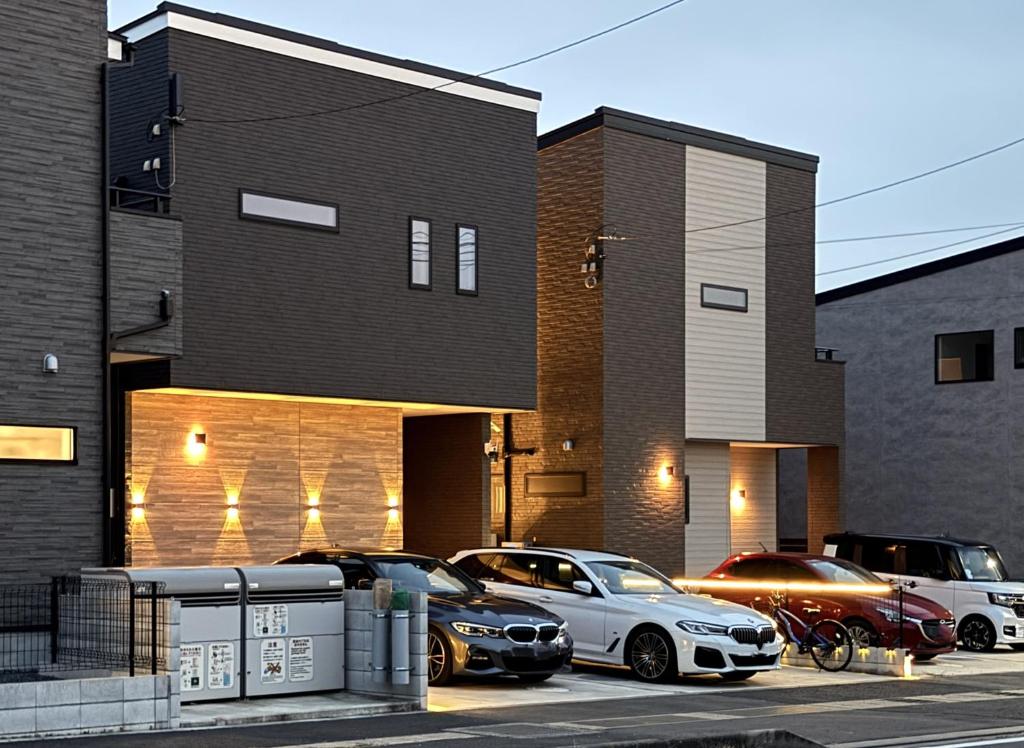 Το κτήριο όπου στεγάζεται  η παραθεριστική κατοικία