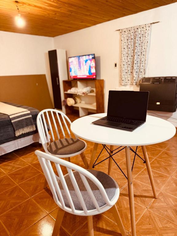 Et tv og/eller underholdning på Departamento céntrico moderno minimalista