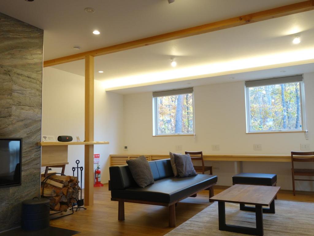 Χώρος καθιστικού στο Rinrei terrace 一棟貸切 シングルルーム6部屋 各部屋トイレ シャワー付