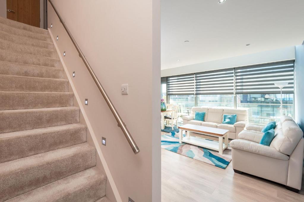 Glasgow City Flats - Apartamento De Tres Dormitorios - Cowcaddens Road G4 0HL