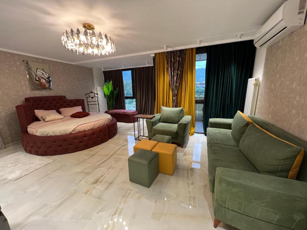 DL Business Studio - Panorama View در تفلیس