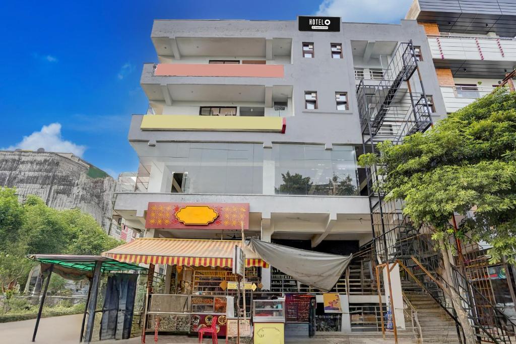 Το κτήριο όπου στεγάζεται  το ξενοδοχείο