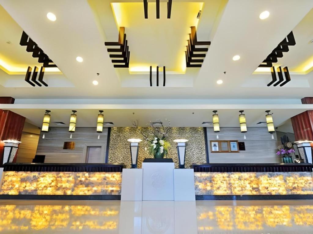 Khu vực sảnh/lễ tân tại Excemon Yuyao Hemudu Hotel