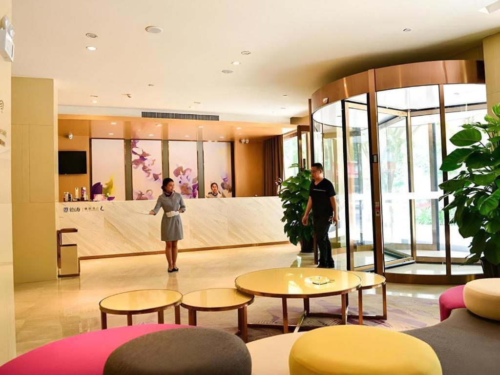 Hosté ubytování Lavande Hotel·Xishuangbanna Jinghong Songkran Square