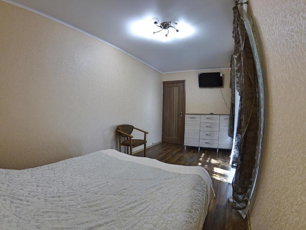 Μια τηλεόραση ή/και κέντρο ψυχαγωγίας στο Ostroz'koho 17