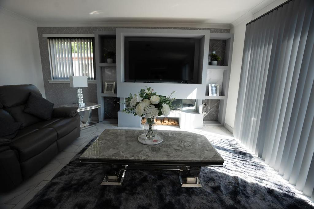 Billede fra billedgalleriet på Brechin Getaway Luxury 3 bedroom house i Brechin