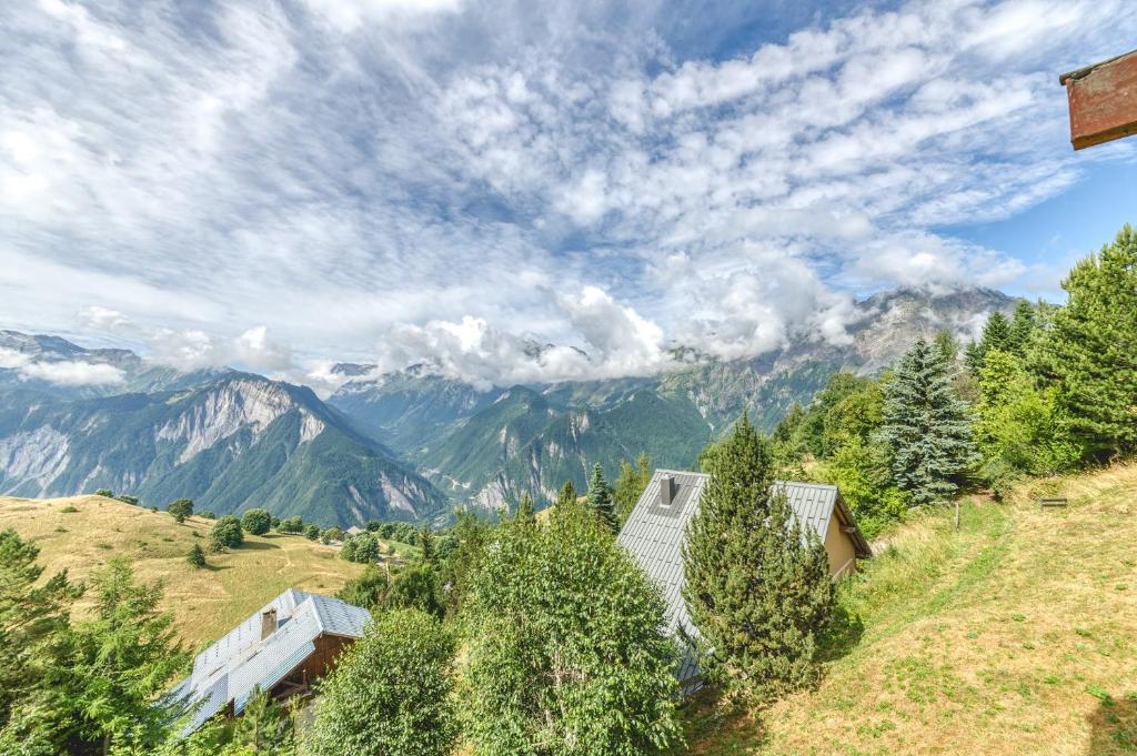Naturlandskabet i nærheden af lejligheden