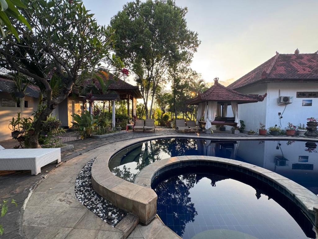 Πισίνα στο ή κοντά στο Rumi Bumi - Lovina Rice Terrace Retreat