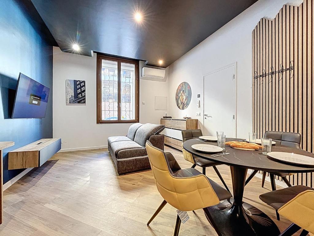 Χώρος καθιστικού στο la loge des halles - clim - 50m des halles