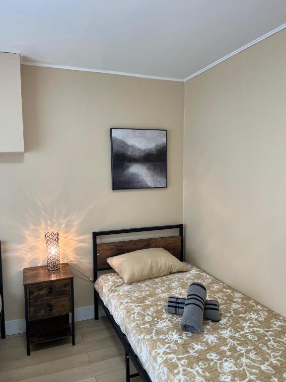 Postel nebo postele na pokoji v ubytování Beautiful 2BDR