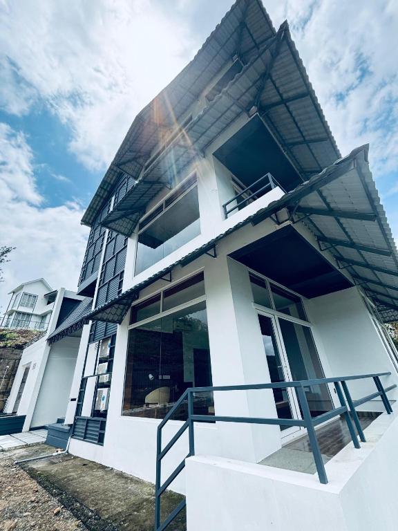 Το κτήριο όπου στεγάζεται  το διαμέρισμα