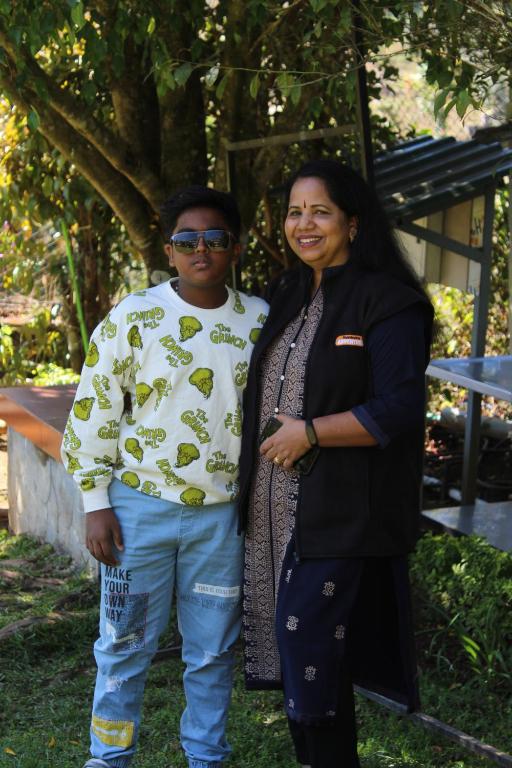 Επισκέπτες που μένουν στο devanjana inn