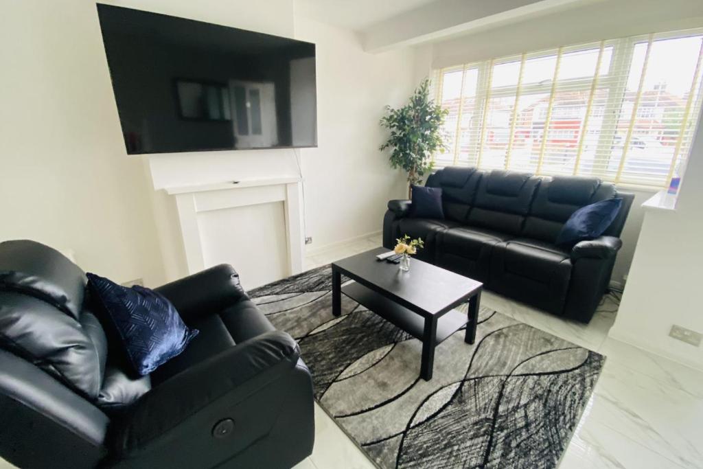 Posezení v ubytování 3-Bed House - Sleeps 5 & Central Links