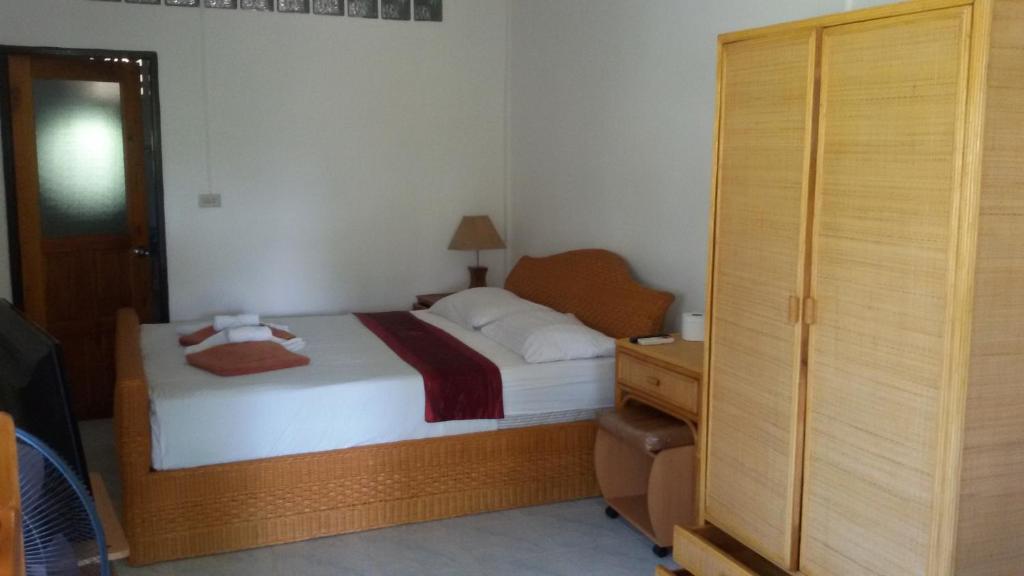 Jungle Village Bungalow - 4