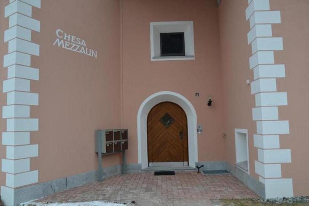 Η πρόσοψη ή η είσοδος του Familie Frei