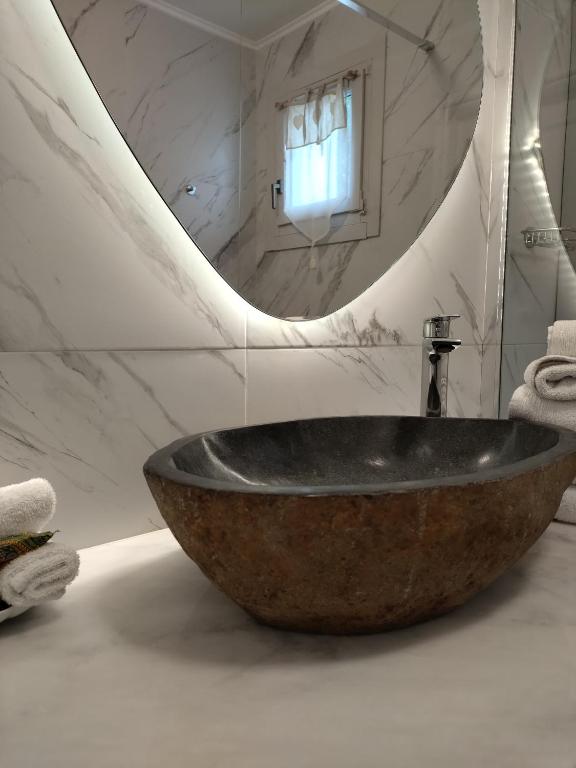 Tharroe of Mykonos Boutique Hotel - 3