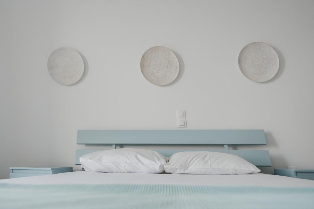 Ένα ή περισσότερα κρεβάτια σε δωμάτιο στο Danai