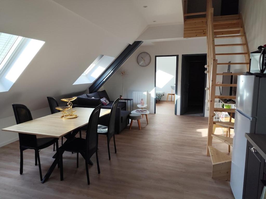 Au pied du Château d'Isenbourg, très beau F4 neuf avec jardin privé! – photo 4
