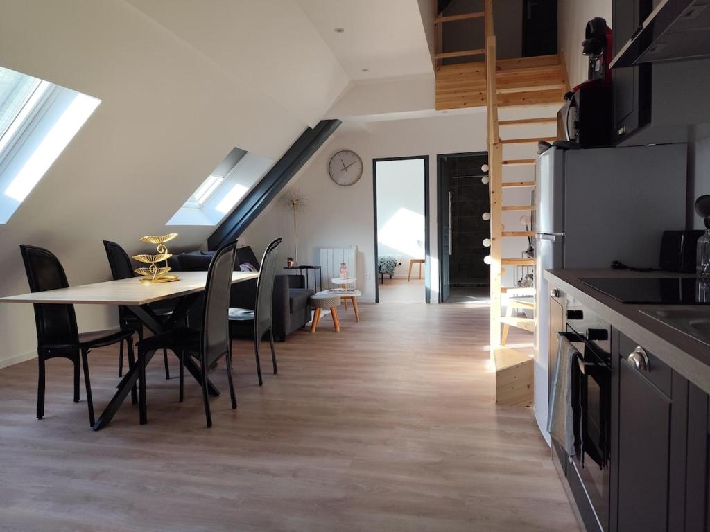 Au pied du Château d'Isenbourg, très beau F4 neuf avec jardin privé! – photo 9