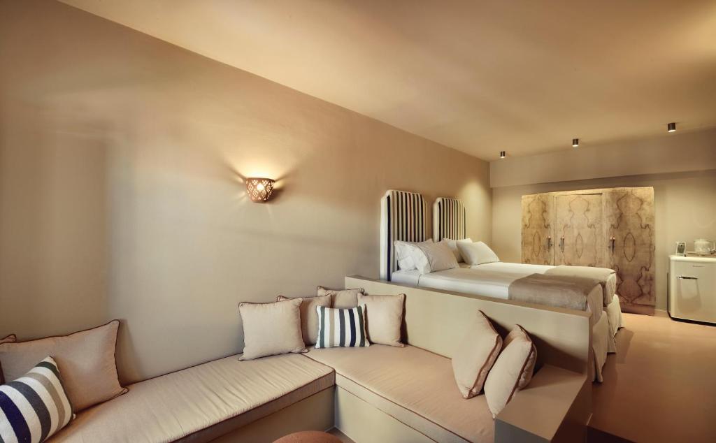 Terra Verde Oia by K&K - 8