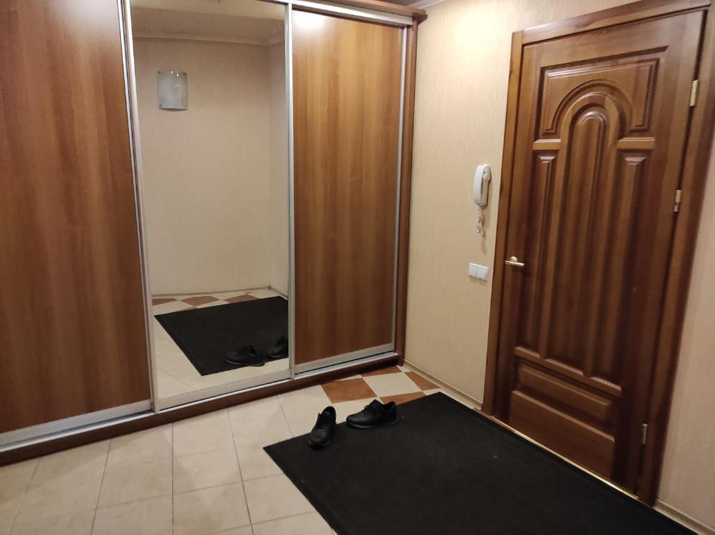 Podillia, Zodchykh 42, poriad Spaineks Iushchenko photo 4