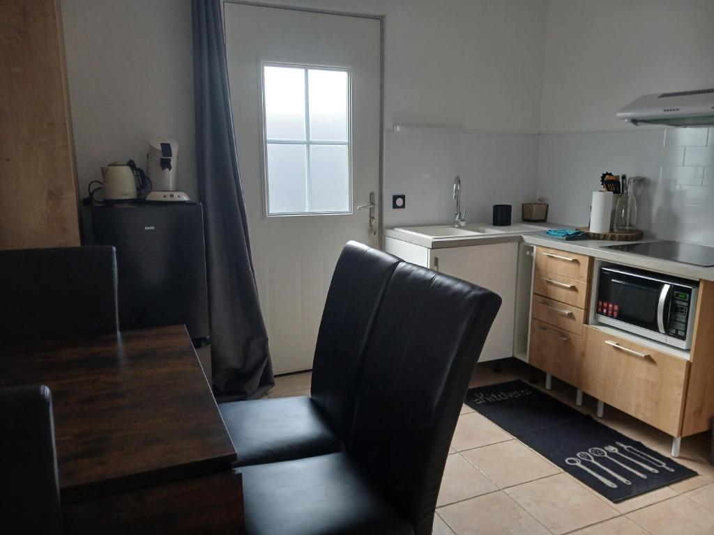 Η κουζίνα ή μικρή κουζίνα στο Studio