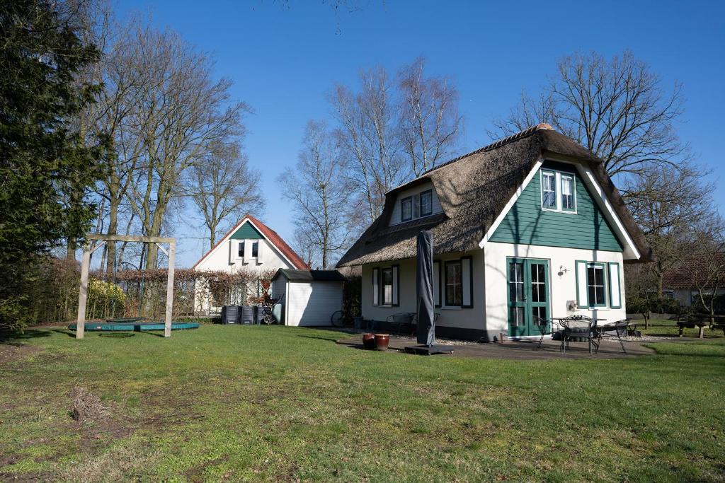 Budova, kde se prázdninový dům nachází