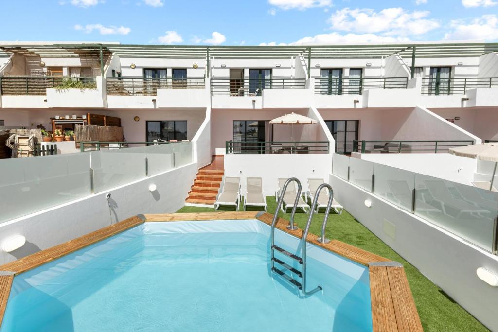 Arpon Santa Rosa 5 by Escape Home
