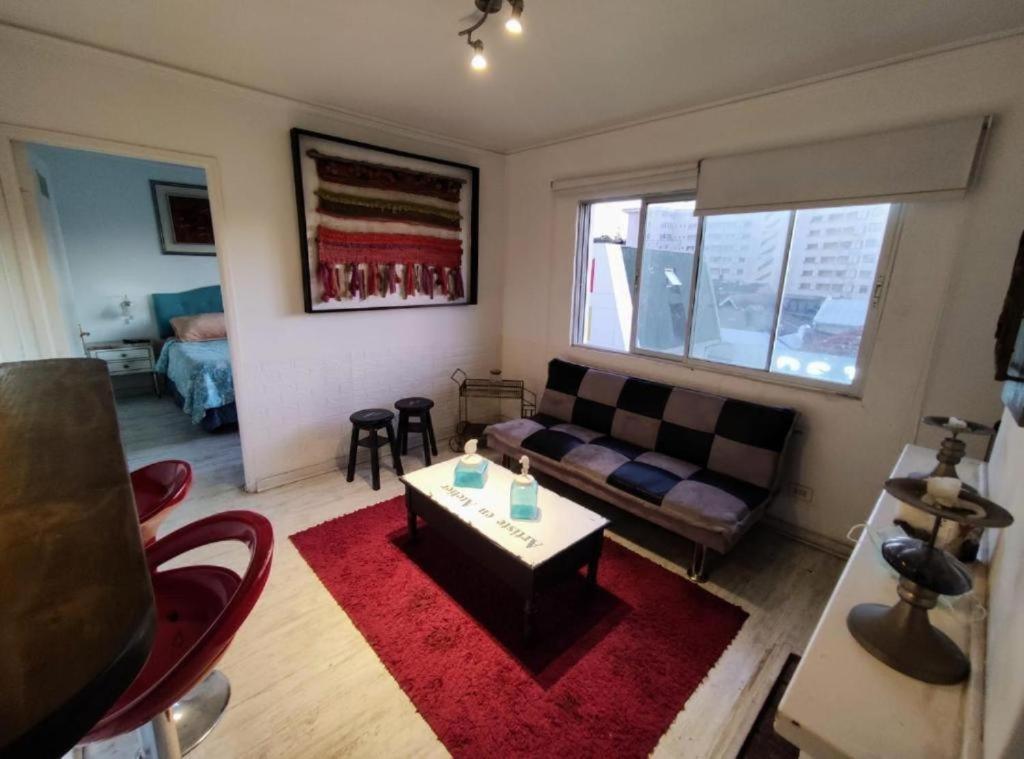 Χώρος καθιστικού στο Departamento 4 norte 170 viña