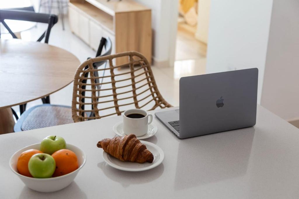 Еда / где поесть недалеко от апартаментов/квартиры