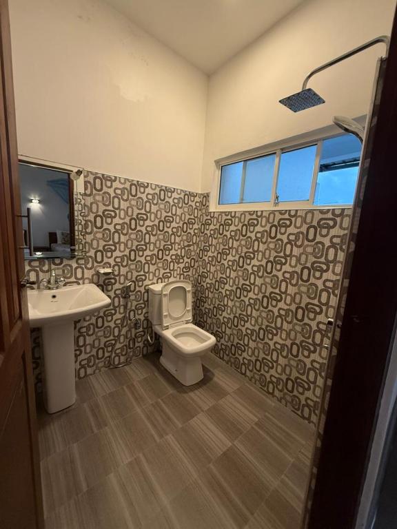 Anna Tourist Inn - 4