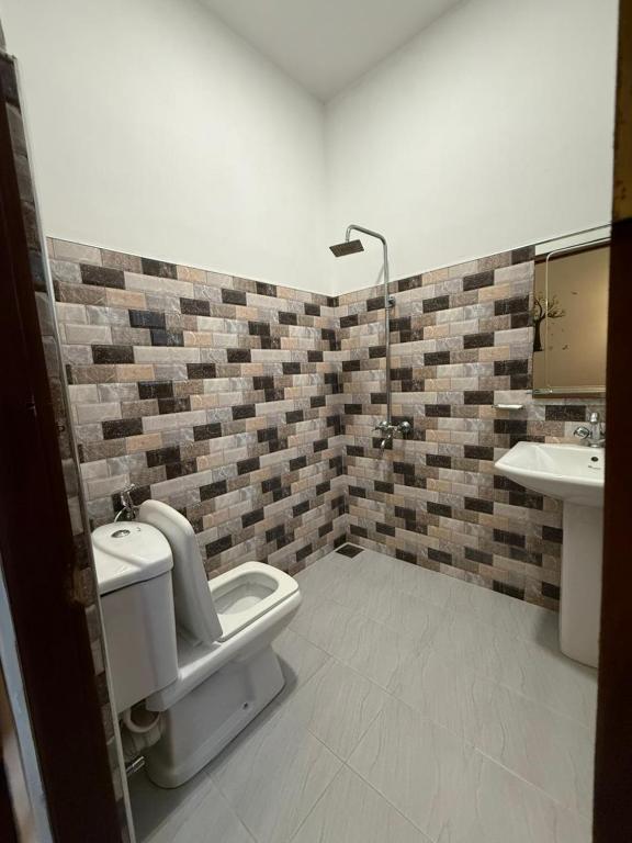 Anna Tourist Inn - 8