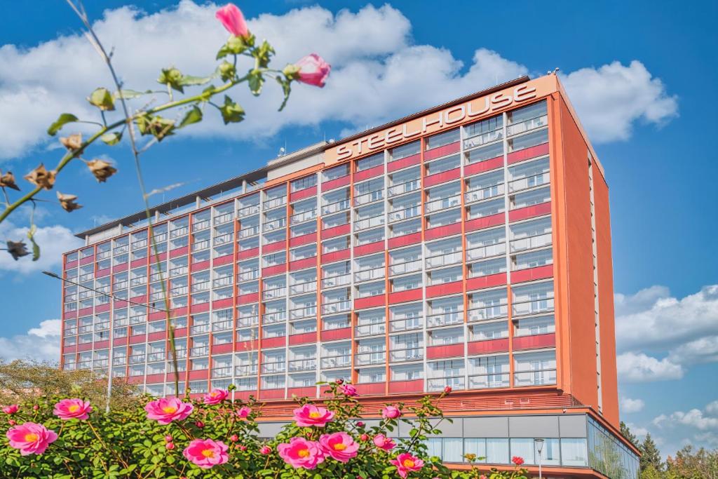 Το κτήριο όπου στεγάζεται  το ξενοδοχείο