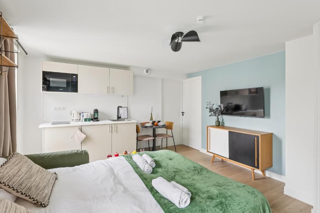 Lavie Maison : Spacious Studio near Montmartre