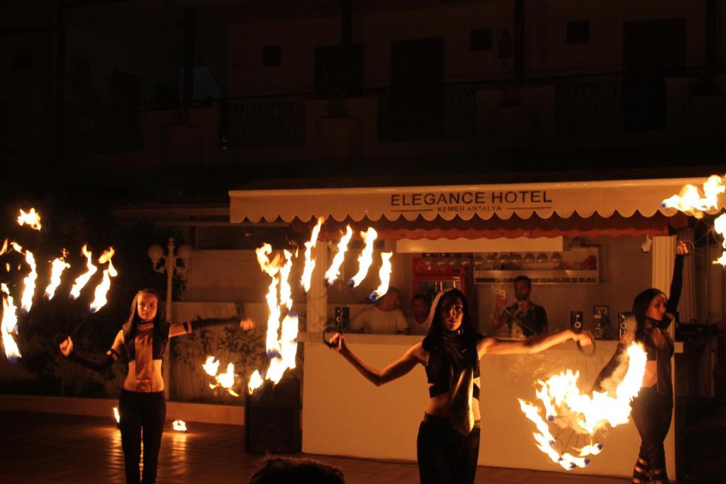 Elegance Hotel Kemer vendégei