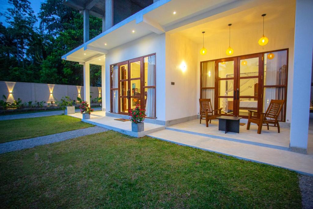 Κήπος έξω από το Villa Sun Haven