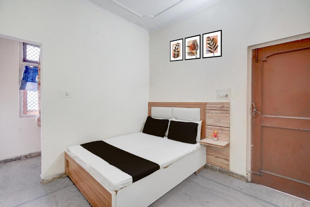 Ένα ή περισσότερα κρεβάτια σε δωμάτιο στο Hotel O prream view