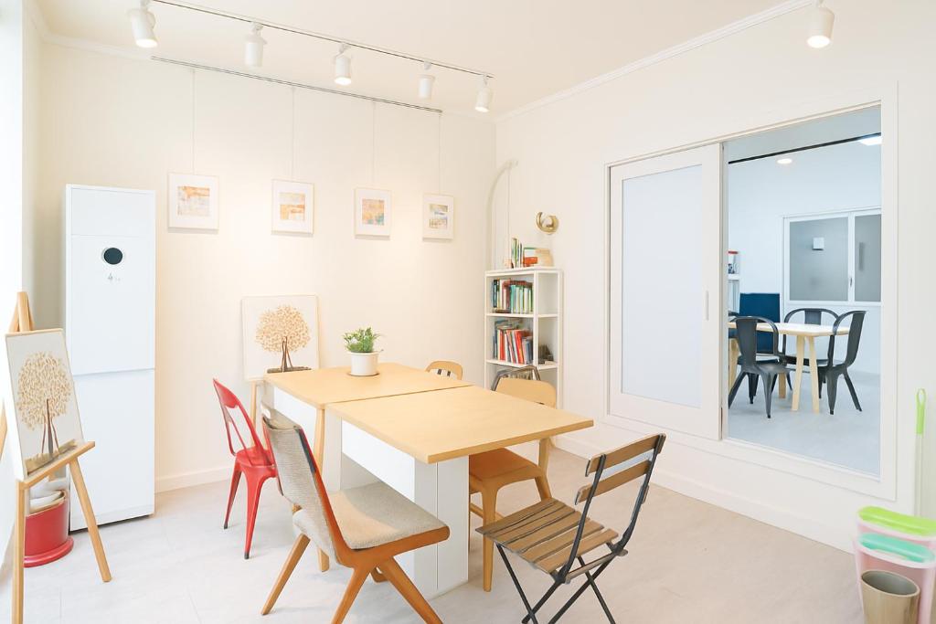 Fotografie z fotogalerie ubytování Isu Art Retreat 이수 아트 리트릿 v Soulu