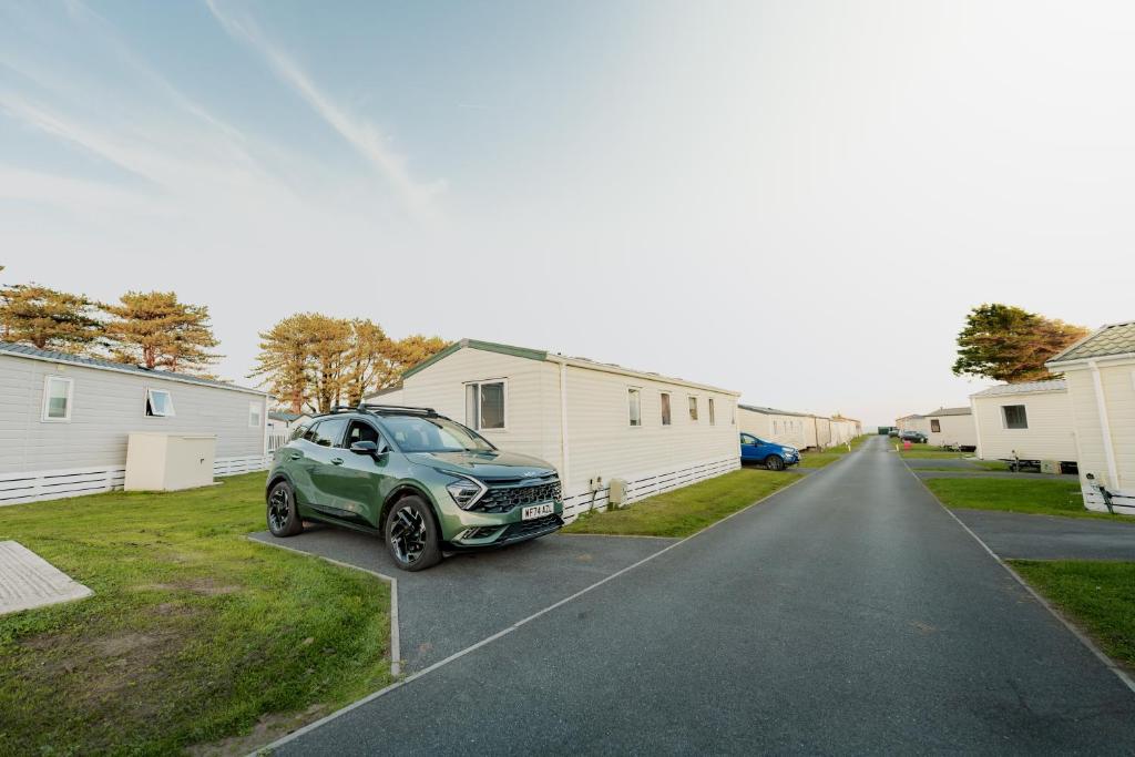 Budova, kde se kemp nachází