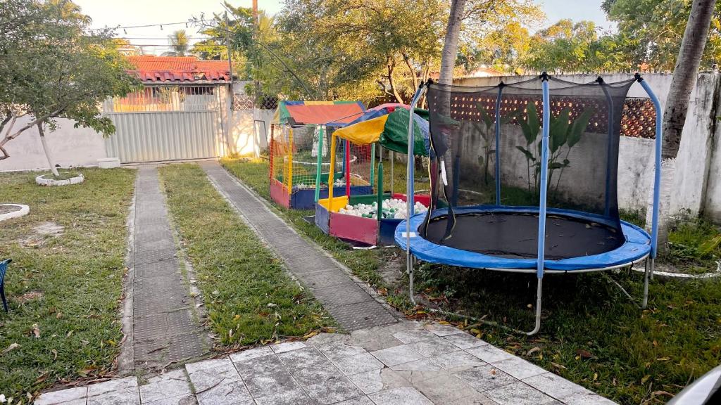 Zona de juegos infantil en El Gringo Banheiro privativo