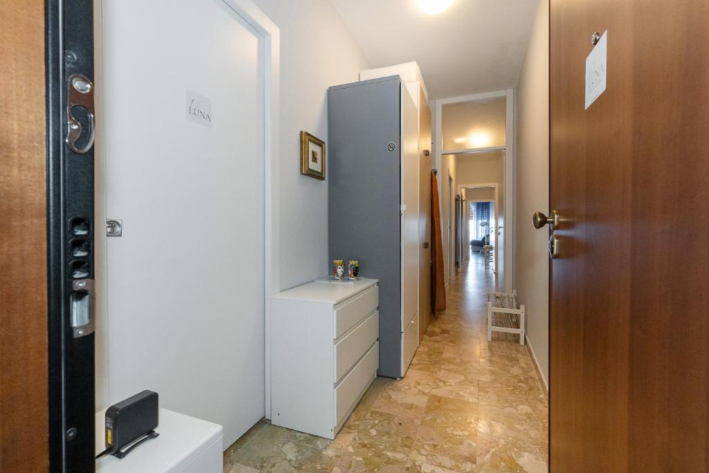 Φωτογραφία από το άλμπουμ του LaLuna Apartments - Sea Panorama - 20mins from CTA airport σε Acitrezza