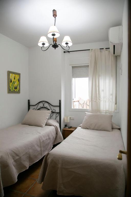 Casa María en el centro Nerja - Haus Mit Vier Schlafzimmern