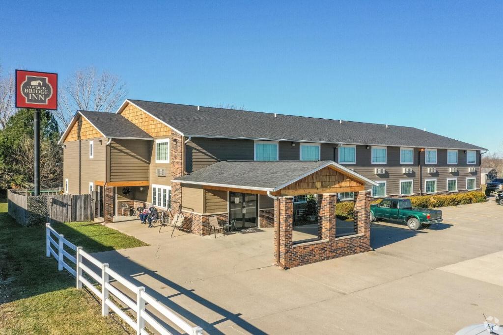 Budova, kde se hotel nachází