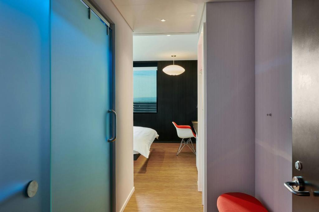 citizenM Menlo Park photo