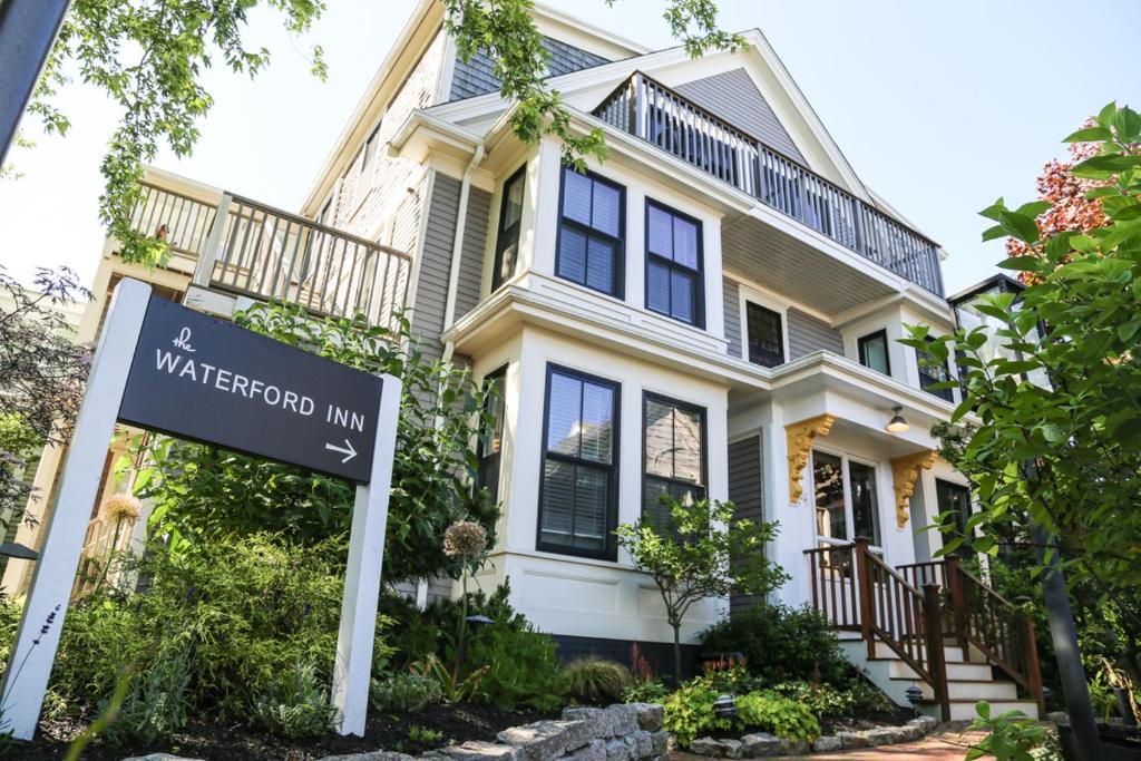 Budova, kde se penzion – hostinec nachází