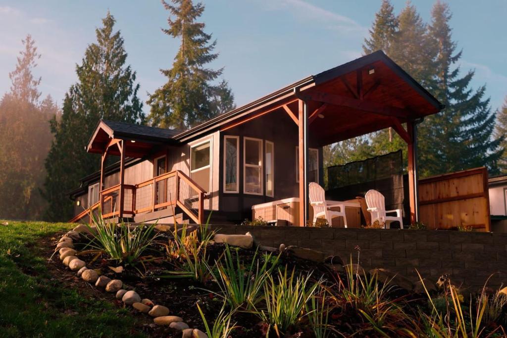 Το κτήριο όπου στεγάζεται  η παραθεριστική κατοικία