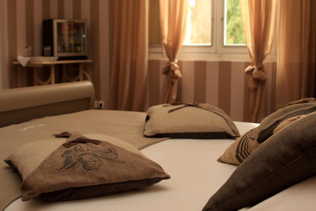 Château la Moune - LIN Double Room