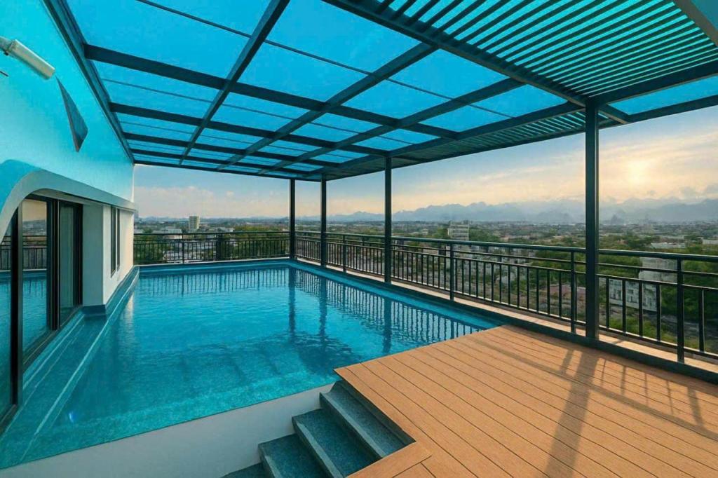 Πισίνα στο ή κοντά στο Luxury 88 Hotel